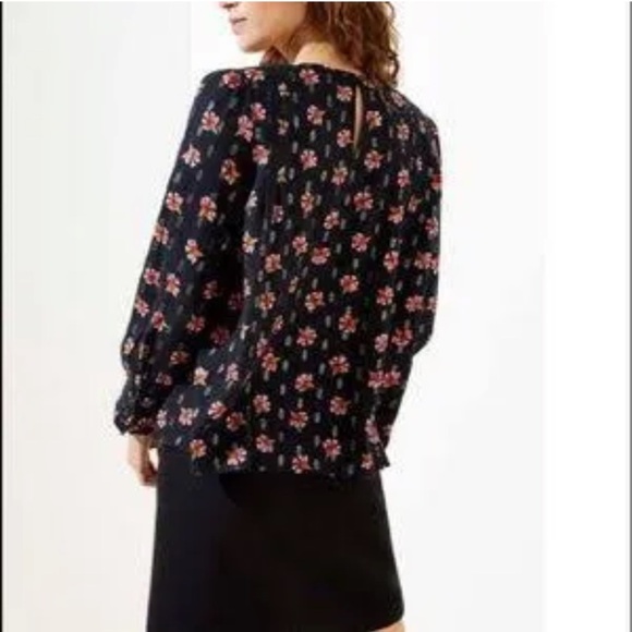 Loft Floral Red and Black Metallic Sparkly Puff Sleeve Blouse Long Sleeve XS - Picture 3 of 11
